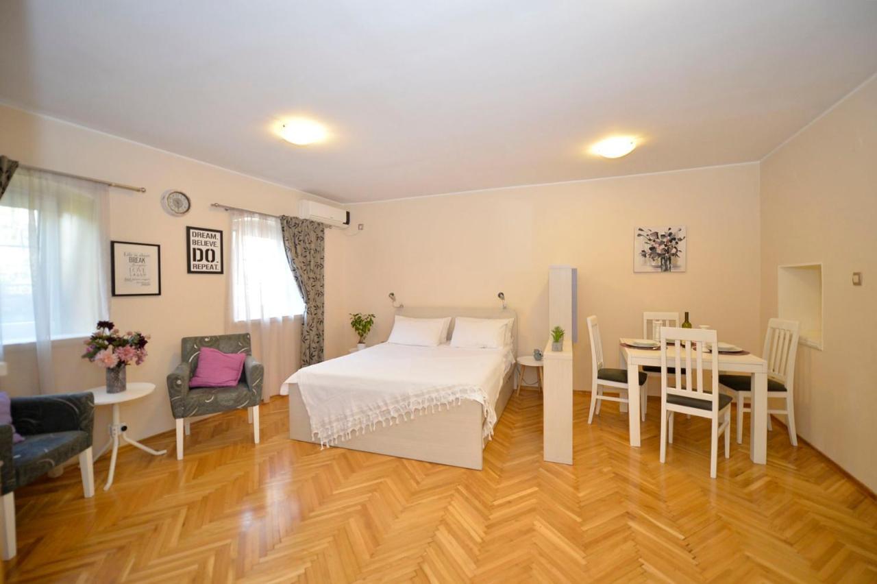 Apartment Filip Kotor Luaran gambar